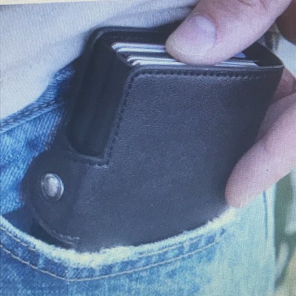 Quick Card Wallet - Picture 3 of 6